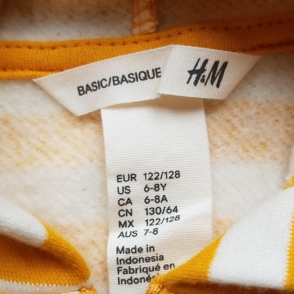 H&M zip up - Picture 2 of 3